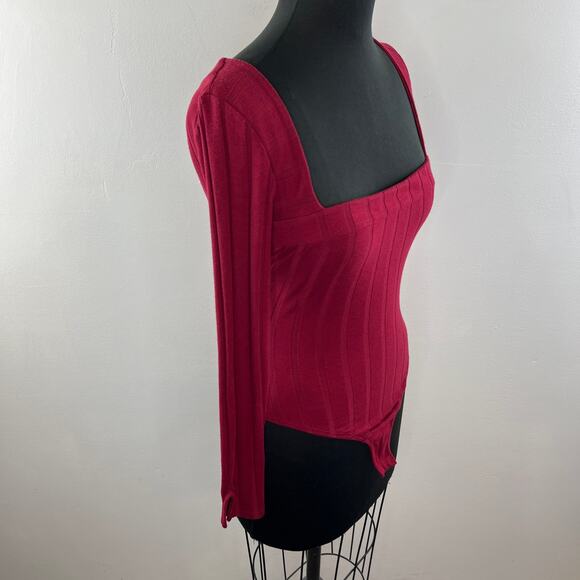 FREE PEOPLE Red Bodysuit Rayon Stretch Ribbed Square Neck Knit Size X-Small XS - Picture 6 of 10